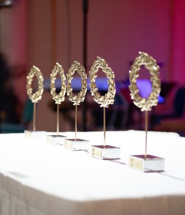 “10 Xρόνια” εξαιρετικό παρθένο ελαιόλαδο MOLON LAVE